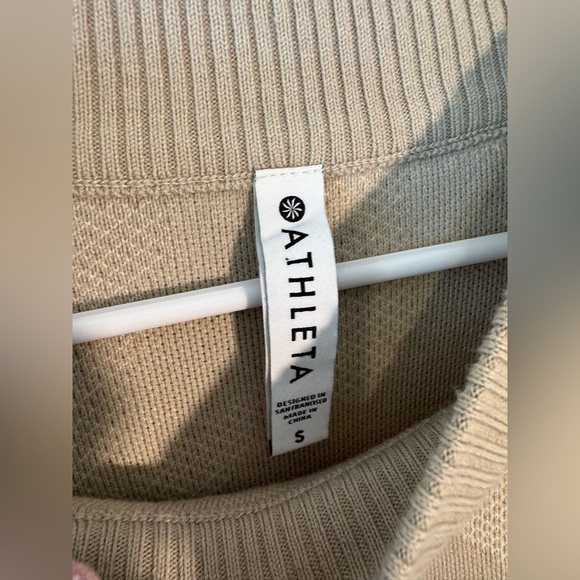 Athleta Jacquard Crew Sweater Wool Blend Abstract Animal Cream Womens Size Small - Picture 4 of 8